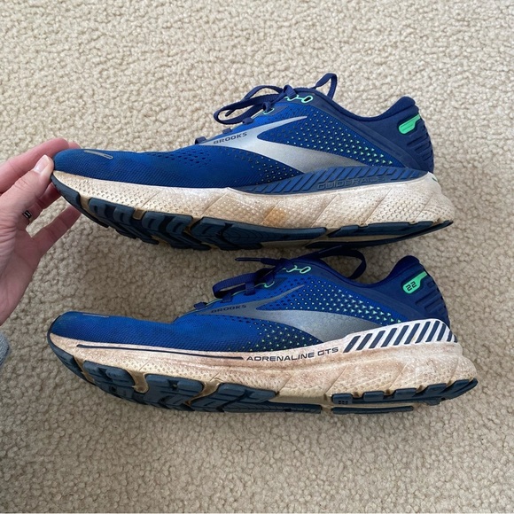 Brooks Other - Brooks Men's Adrenaline GTS 22 Blue Running Shoes Size 10.5